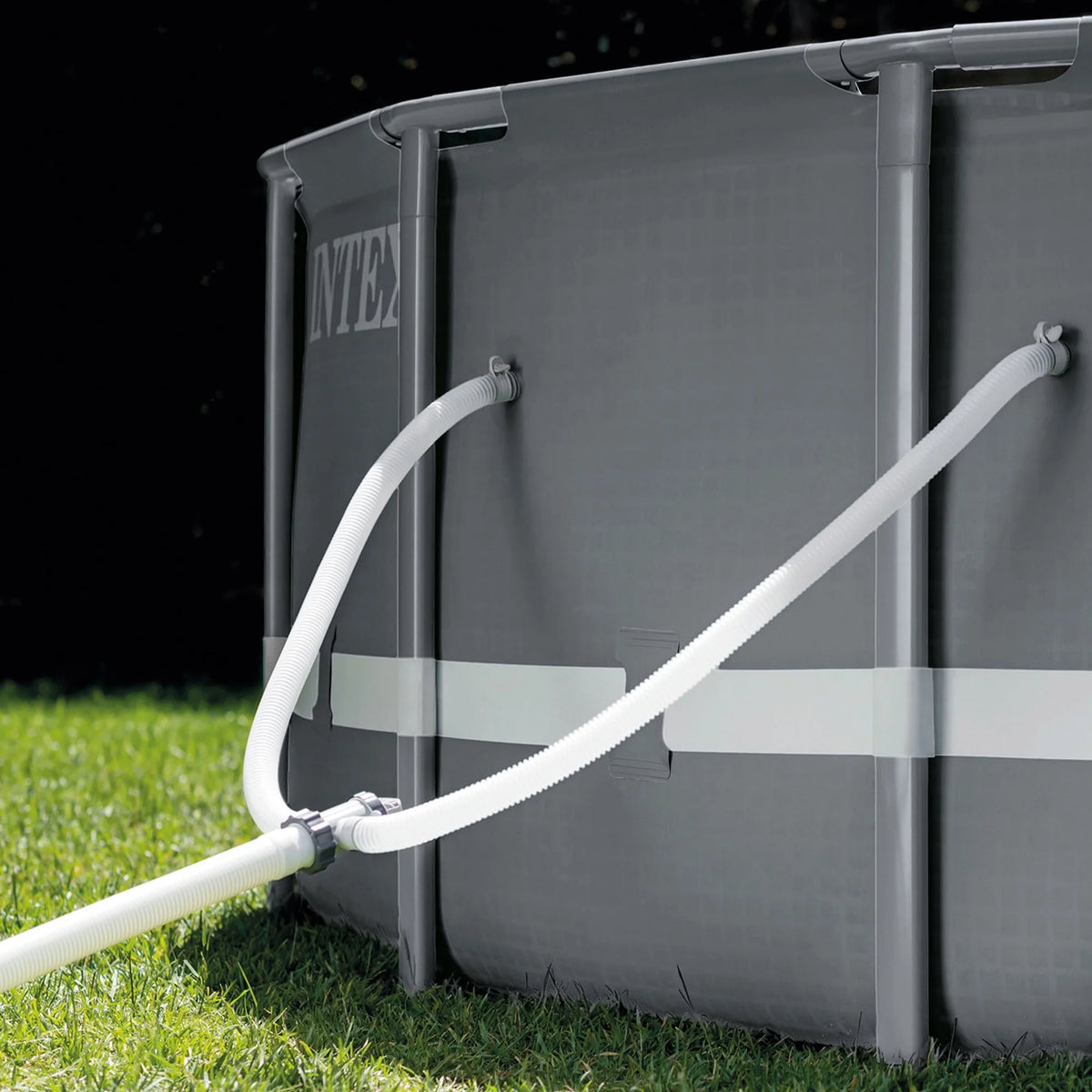 18' x 52 Above Ground Pool Set with Pump L729925
