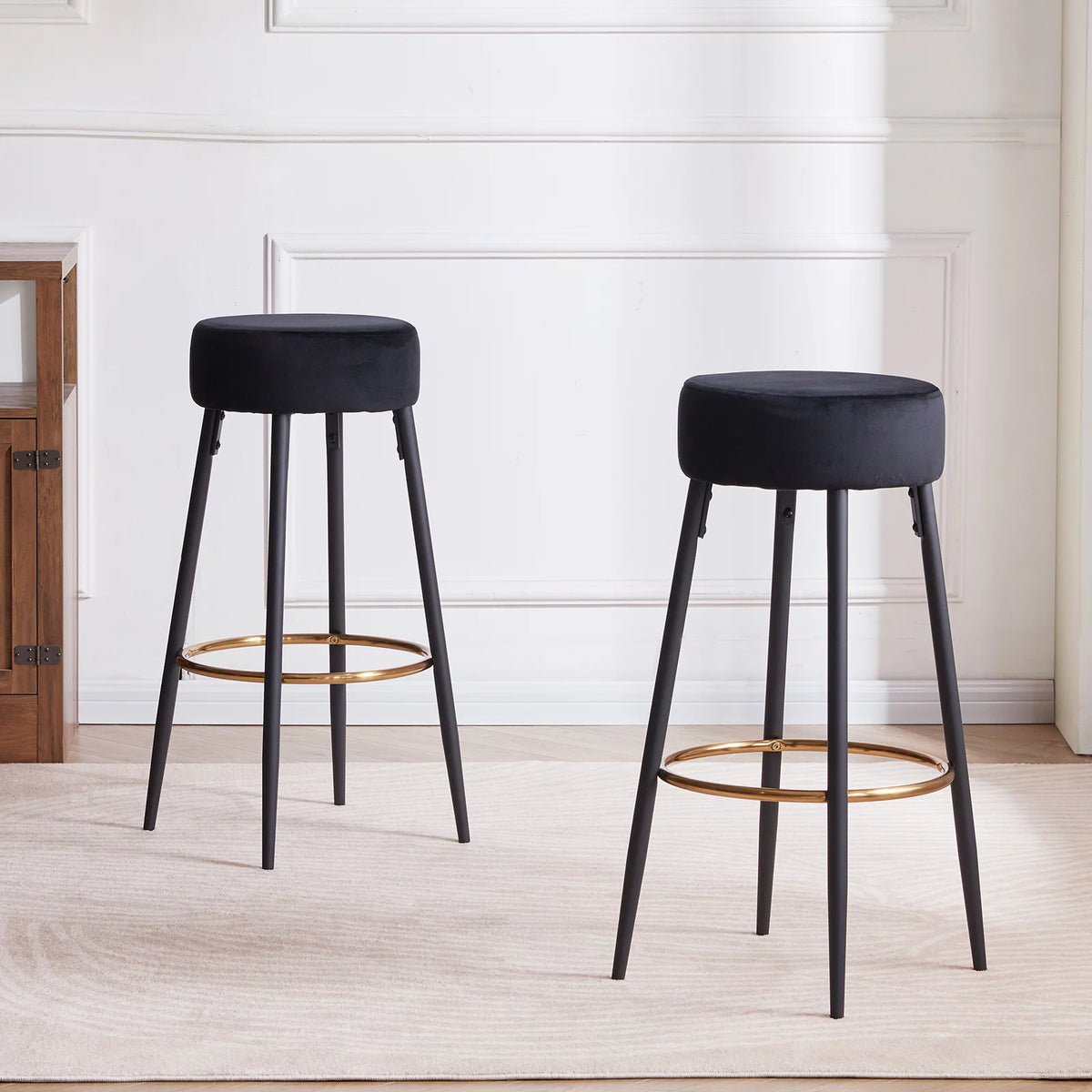 30" Round Velvet Bar Stool Set of 2 Black E98237