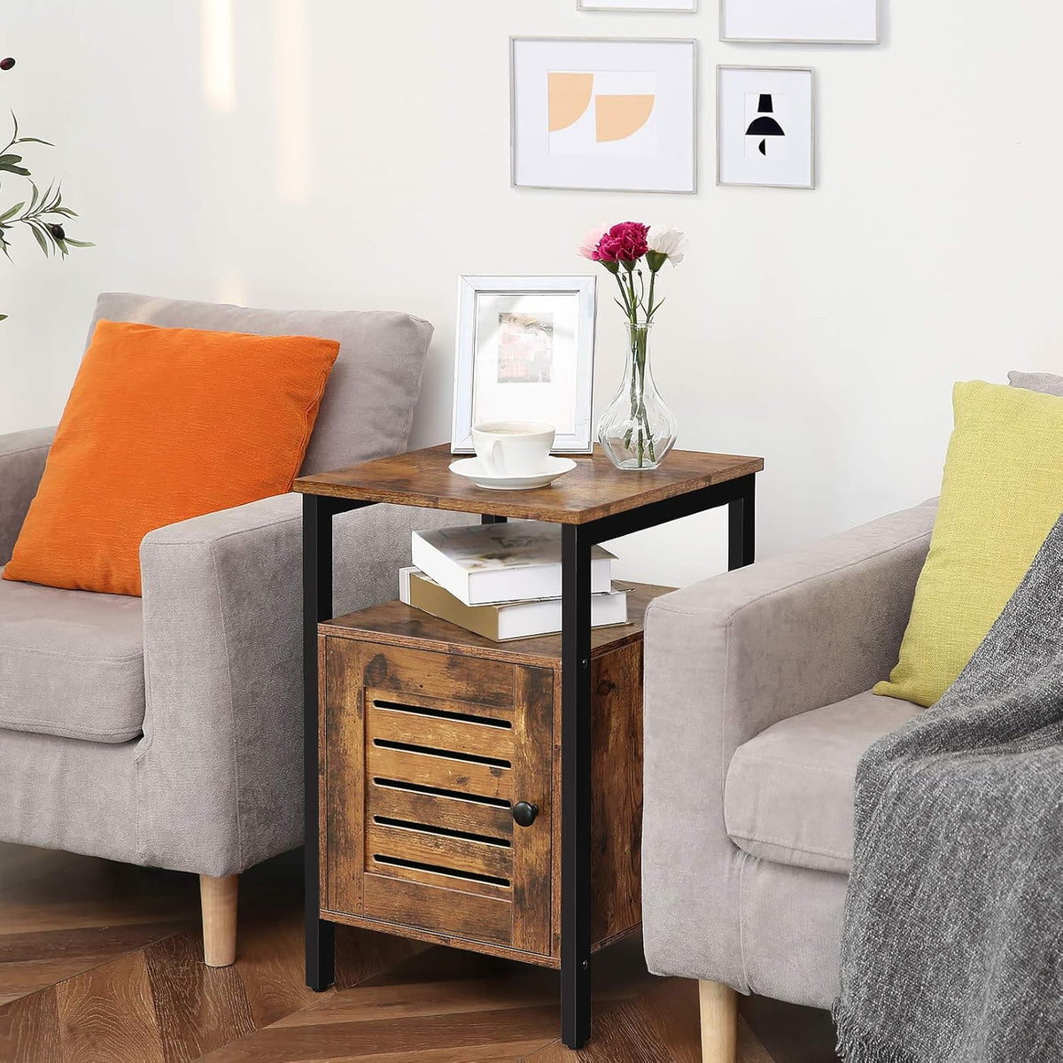 Set of 2 Wood Nightstand with Storage D1064