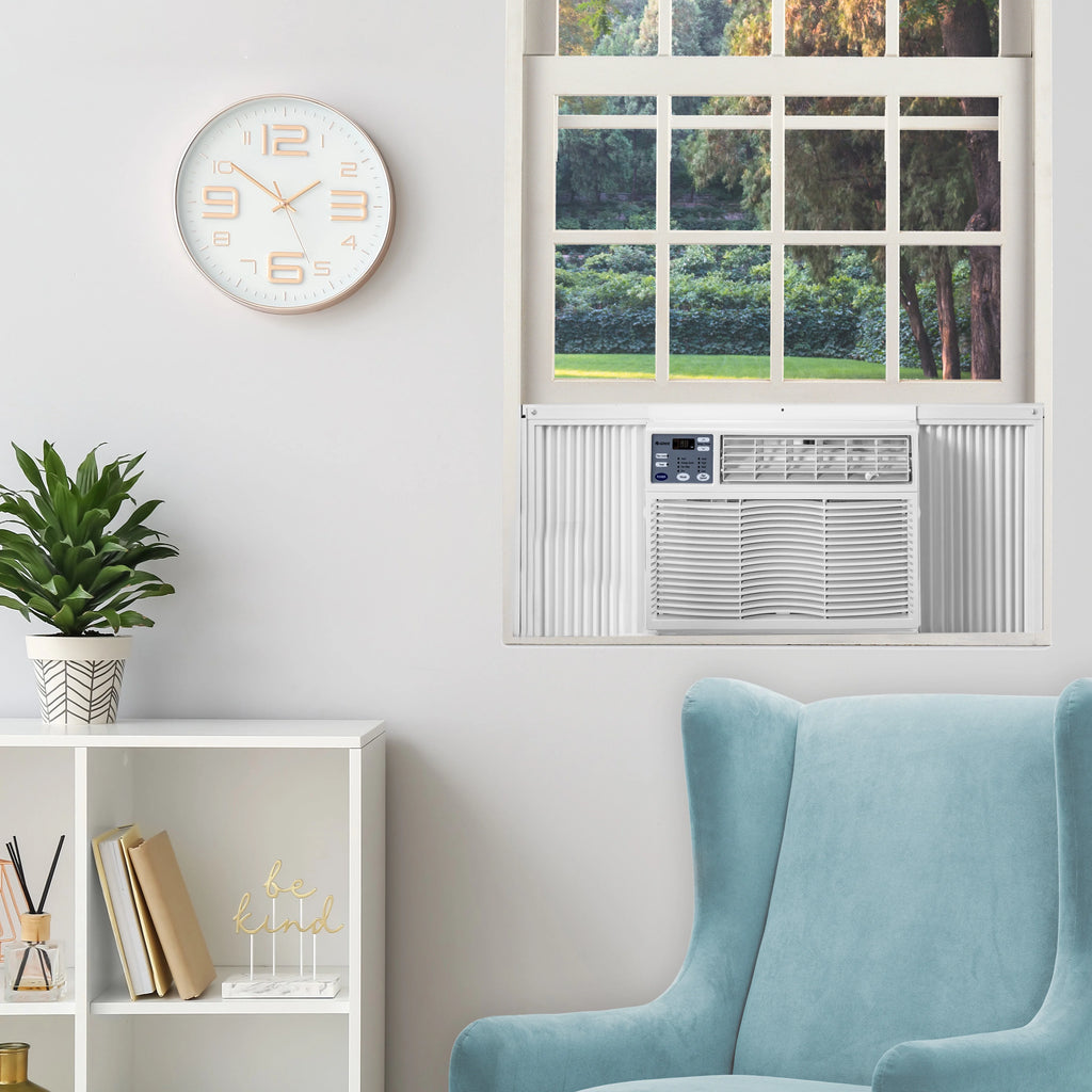 18,000 BTU Window Air Conditioner with Remote D543621