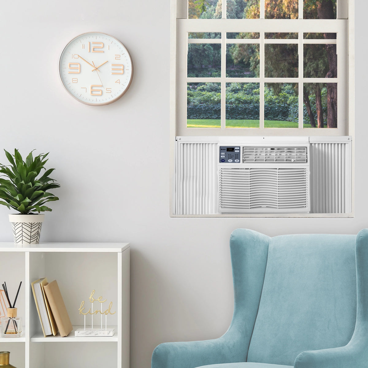 18,000 BTU Window Air Conditioner with Remote D543621