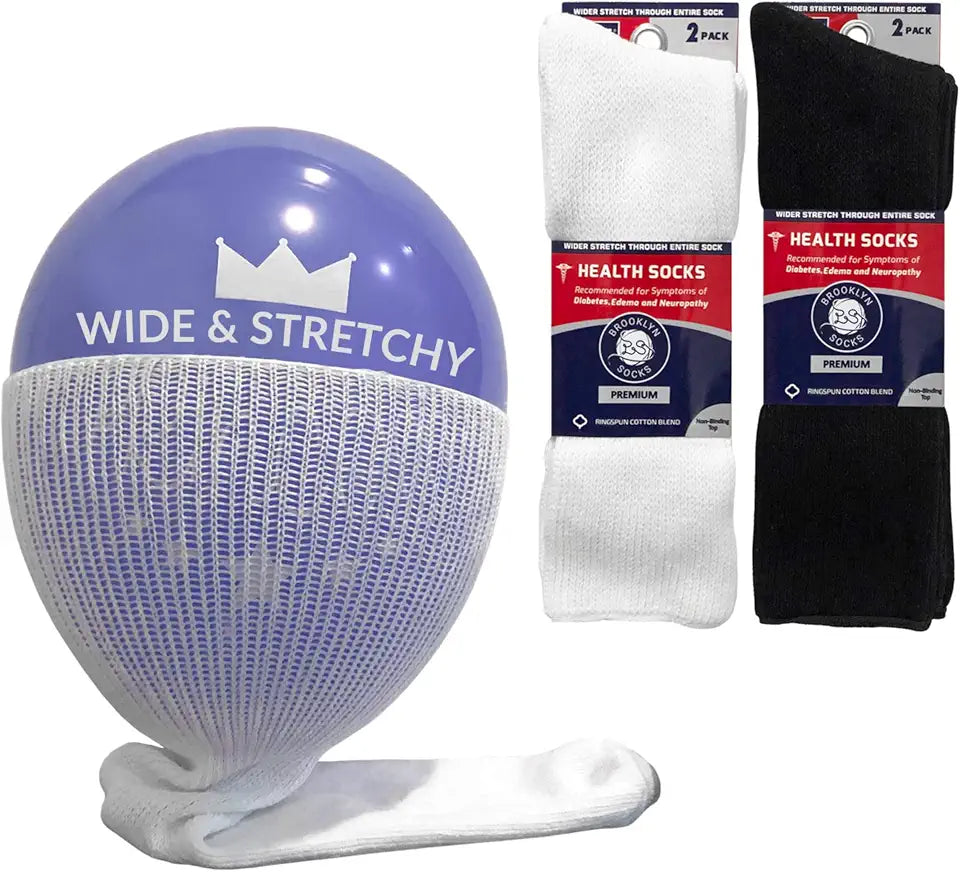 4 Pairs Extra Wide Diabetic Mid Calf Socks Black White G99303