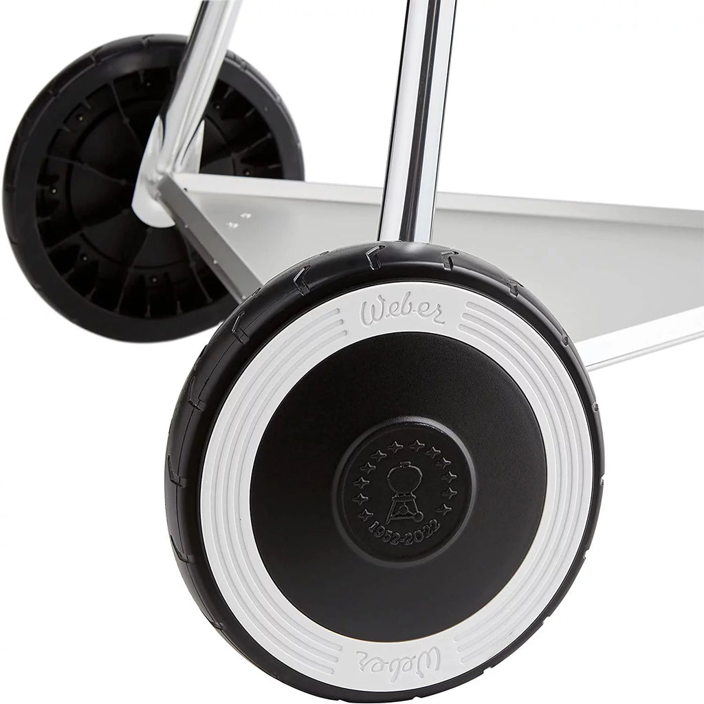 22 in. Kettle Charcoal Grill U689