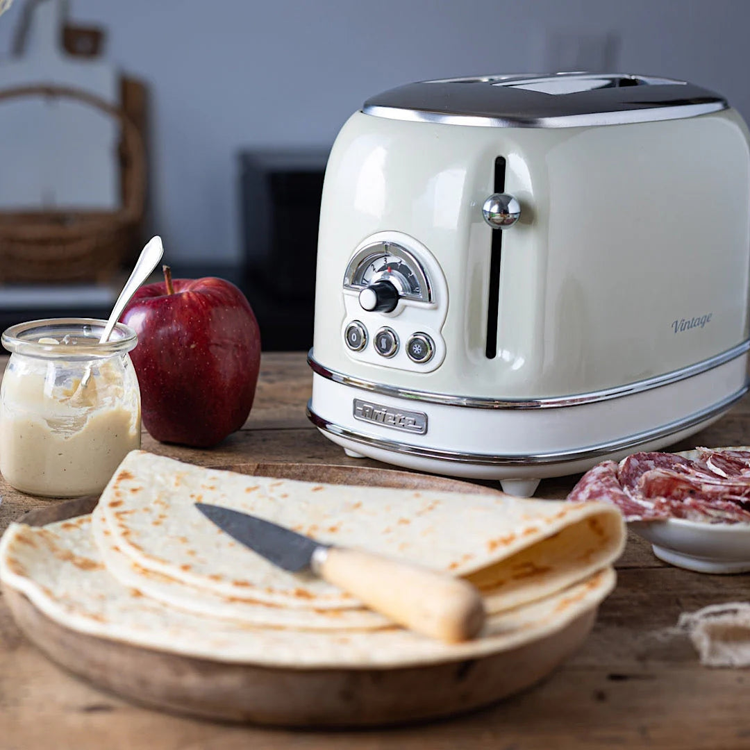 Blue 2 Slice Toaster C2637
