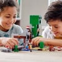 Minecraft Building Set 830 Pieces G82095
