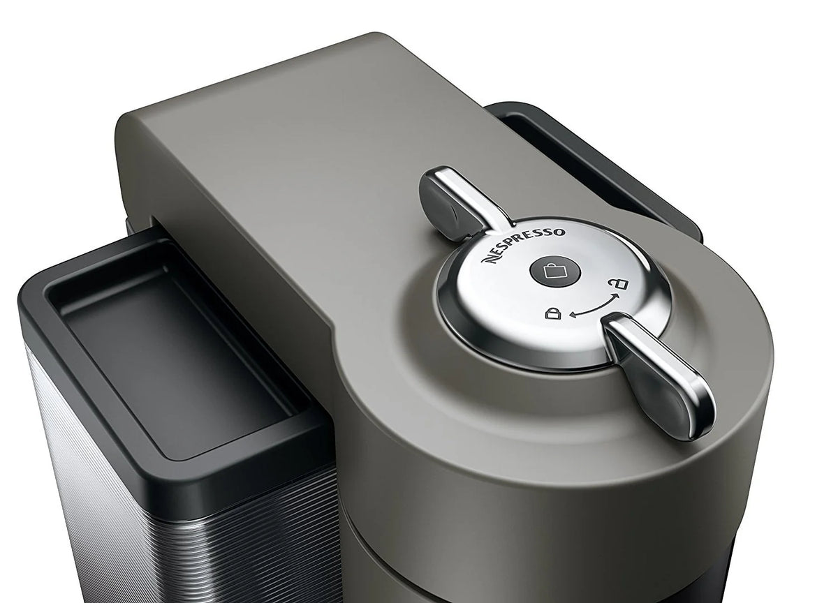 Coffee and Espresso Machine with Aerocinno U871