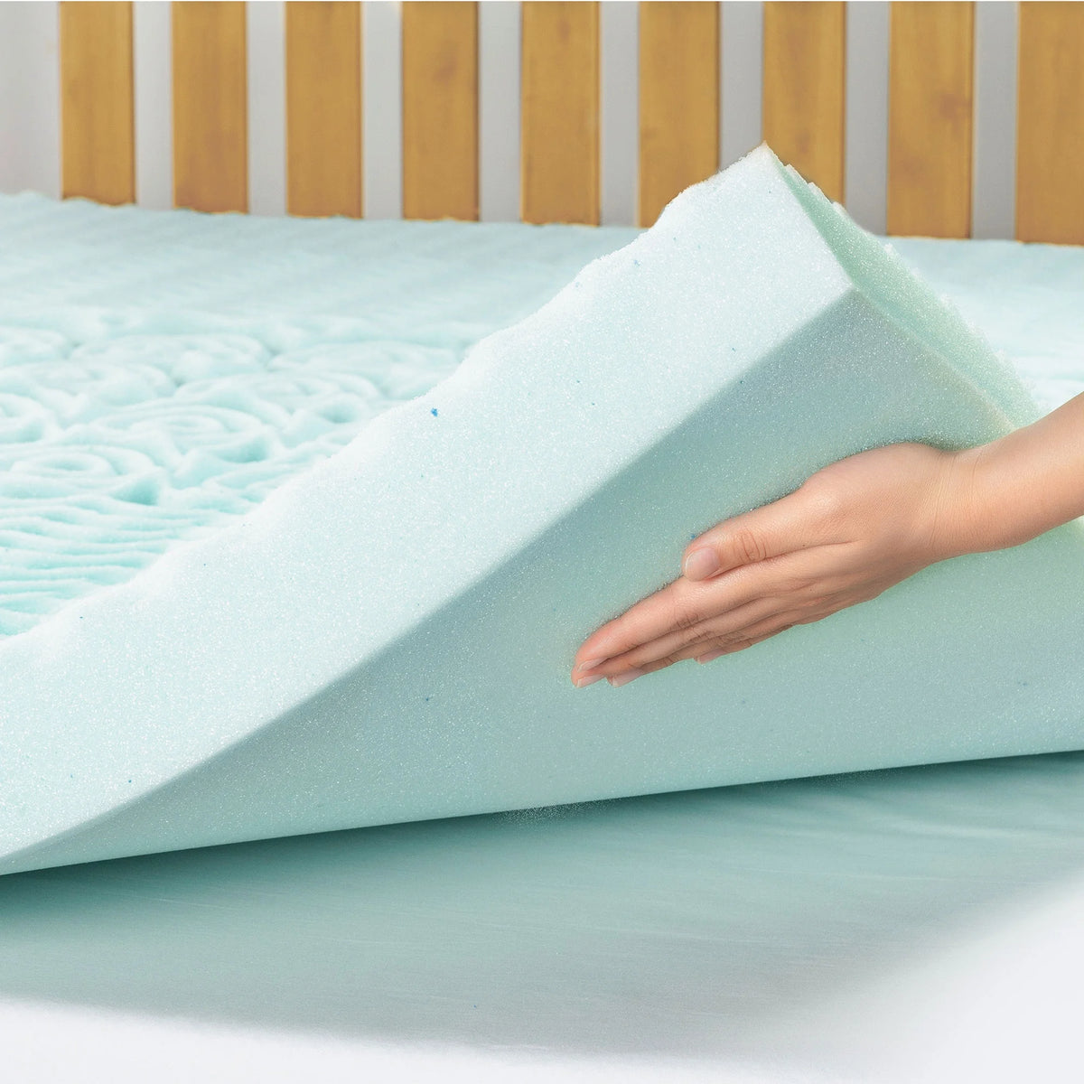 4" 5-Zone Cooling Gel Memory Foam Mattress Topper U670772