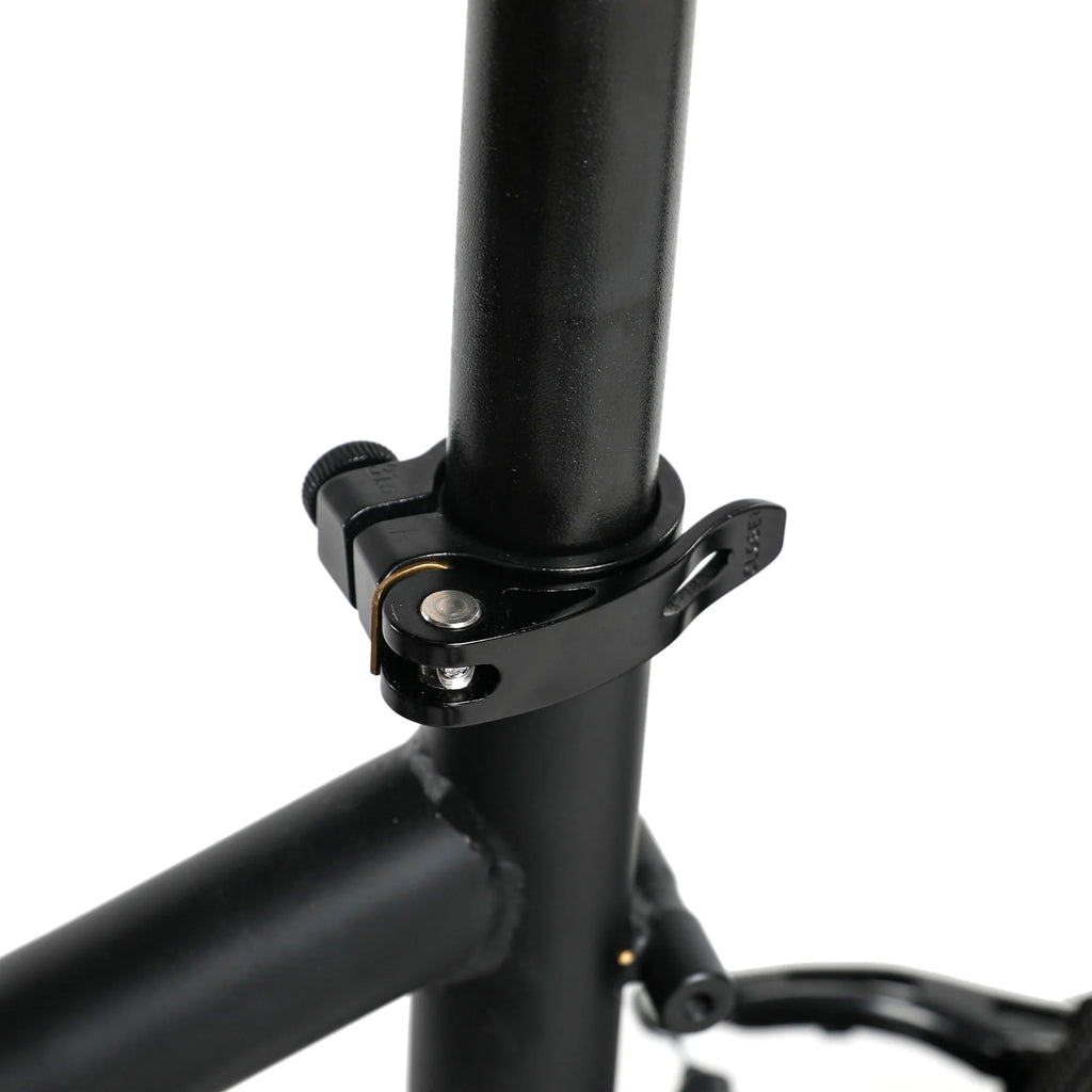 Black 6-Speed Adult Hybrid Bike B3299