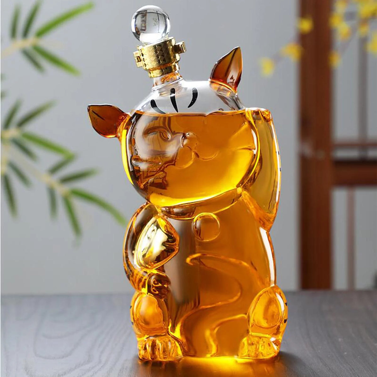 Cat Shaped Glass Decanter with Airtight Stopper A243