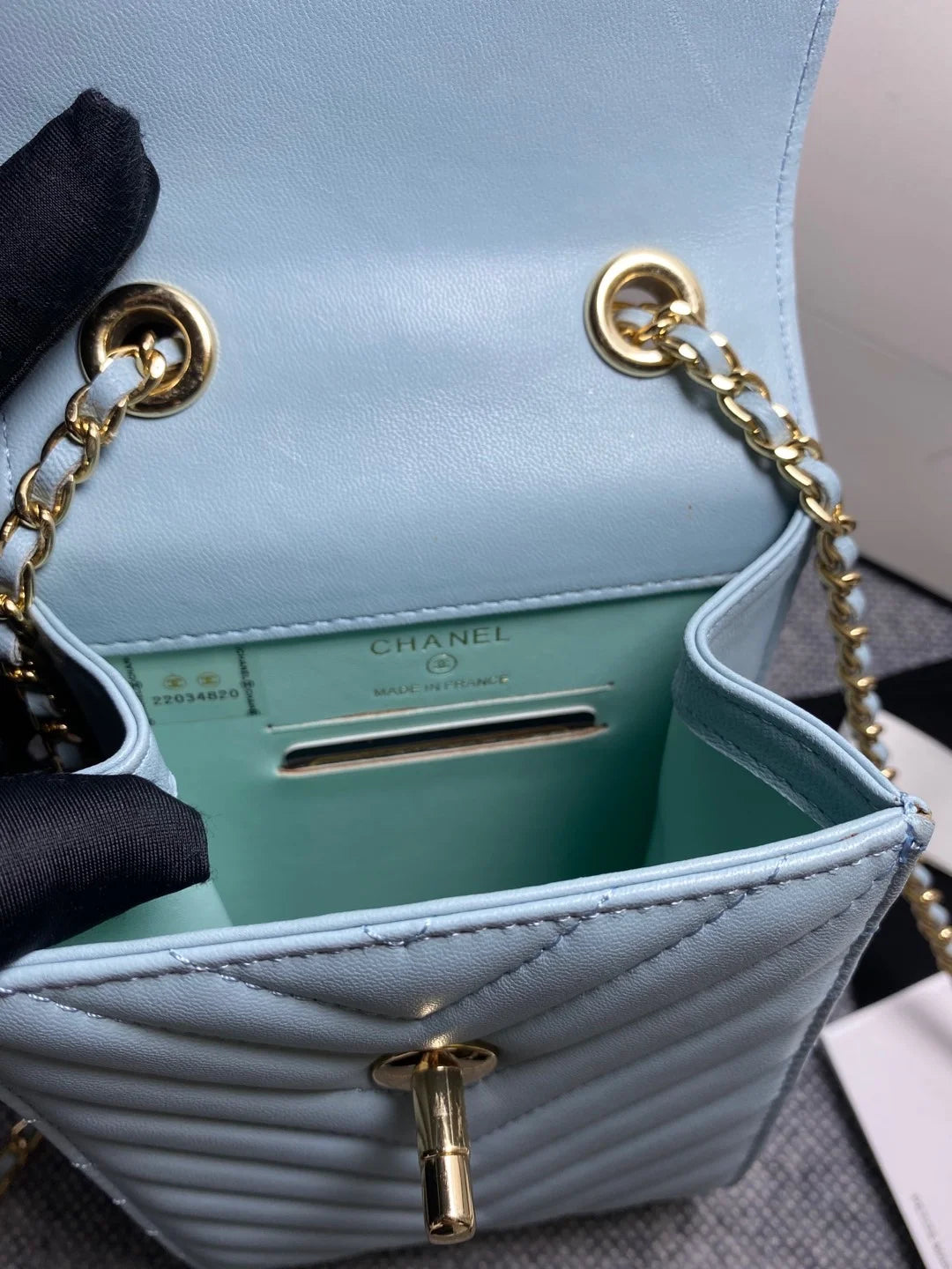 Light Blue Bag Q917