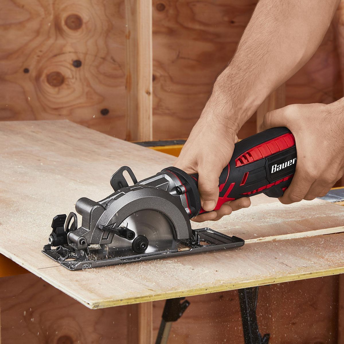 5.8 Amp 4-1/2 in. Compact Circular Saw G5493