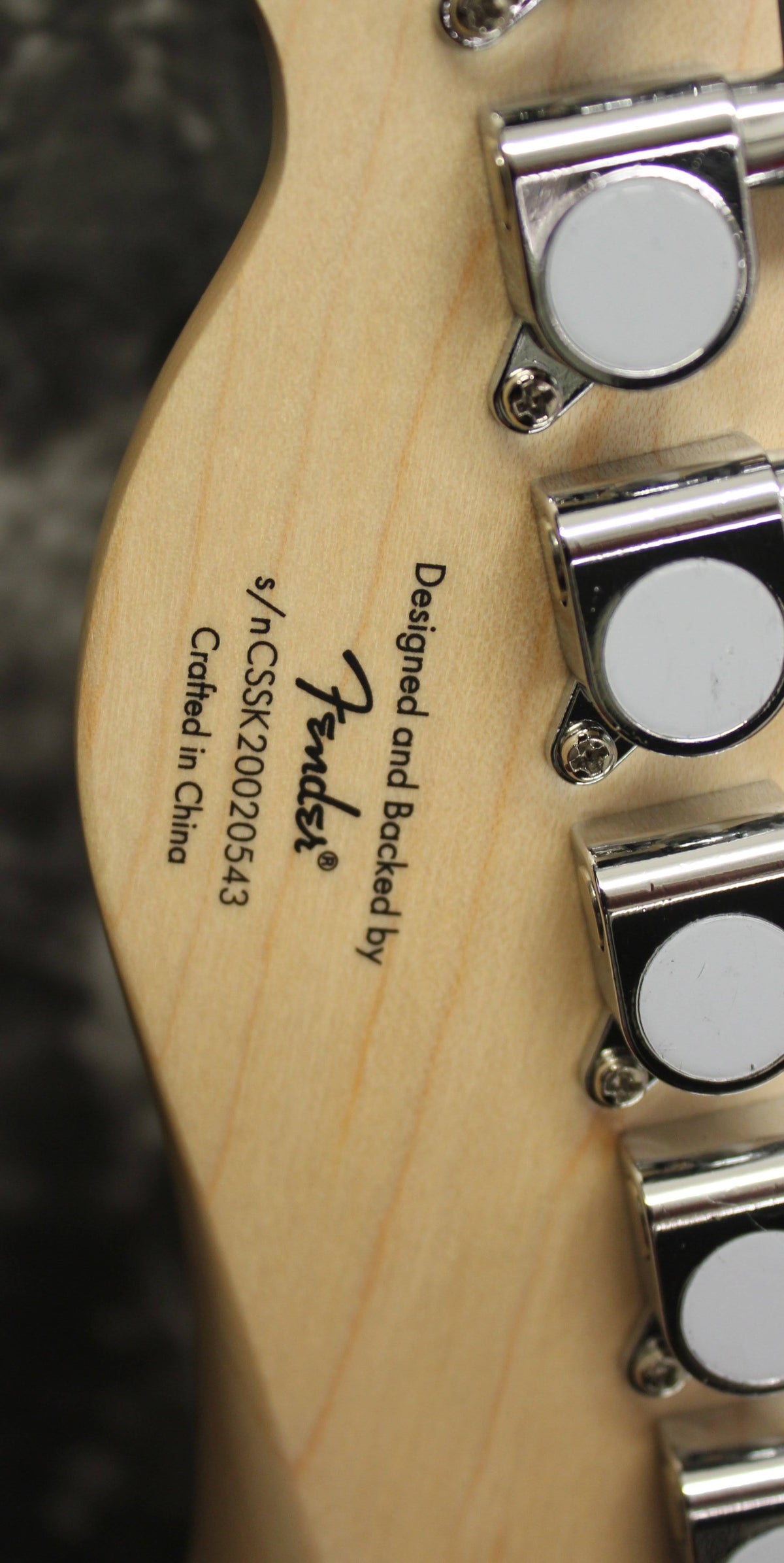 2 Color Sunburst Electric Guitar B651