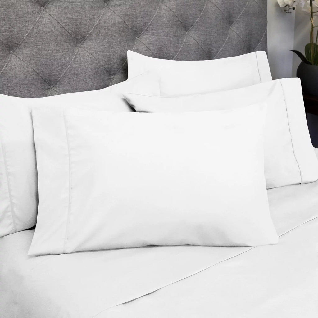 White 6 Piece Queen Sheet Set L22708