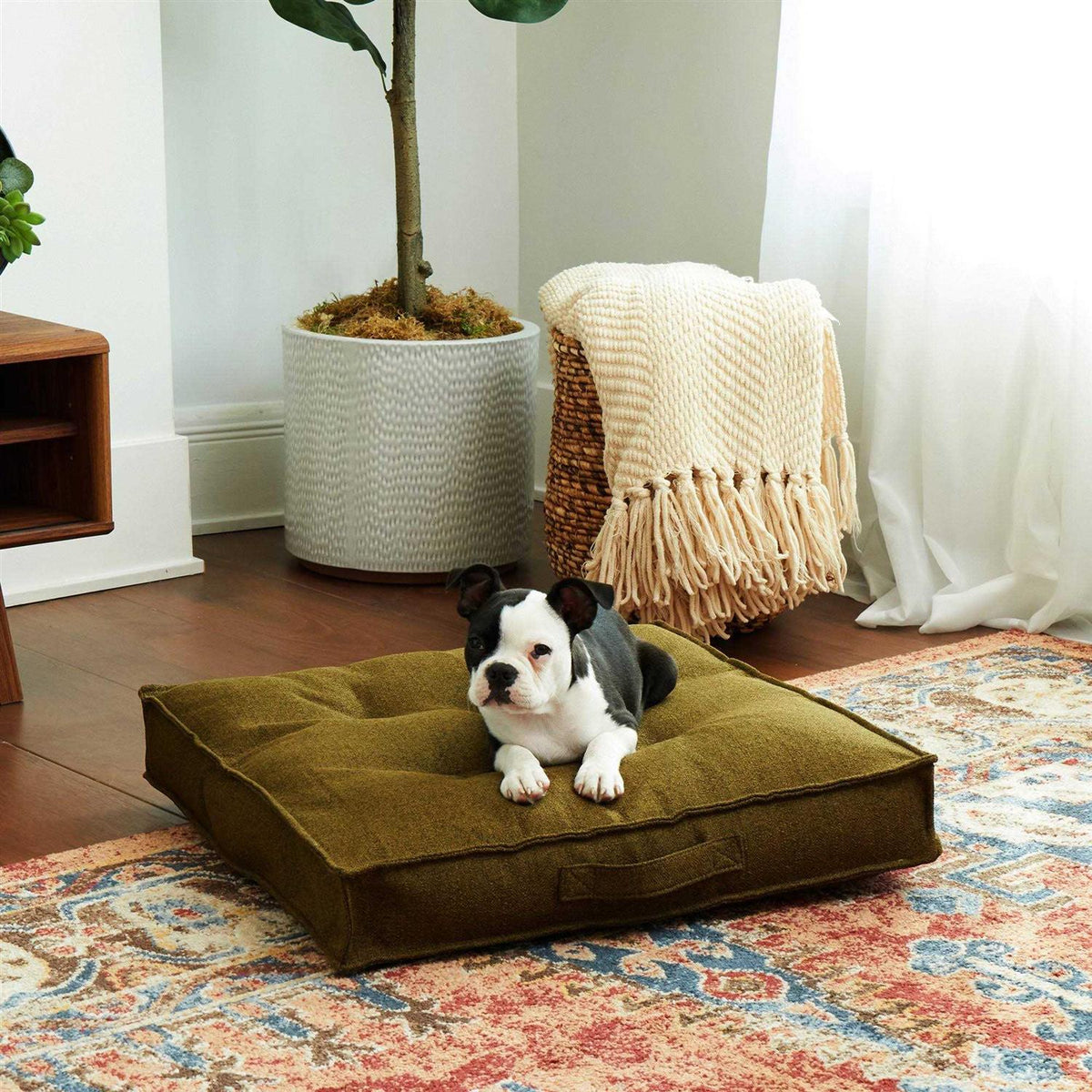 Square Tufted Dog Bed G553195