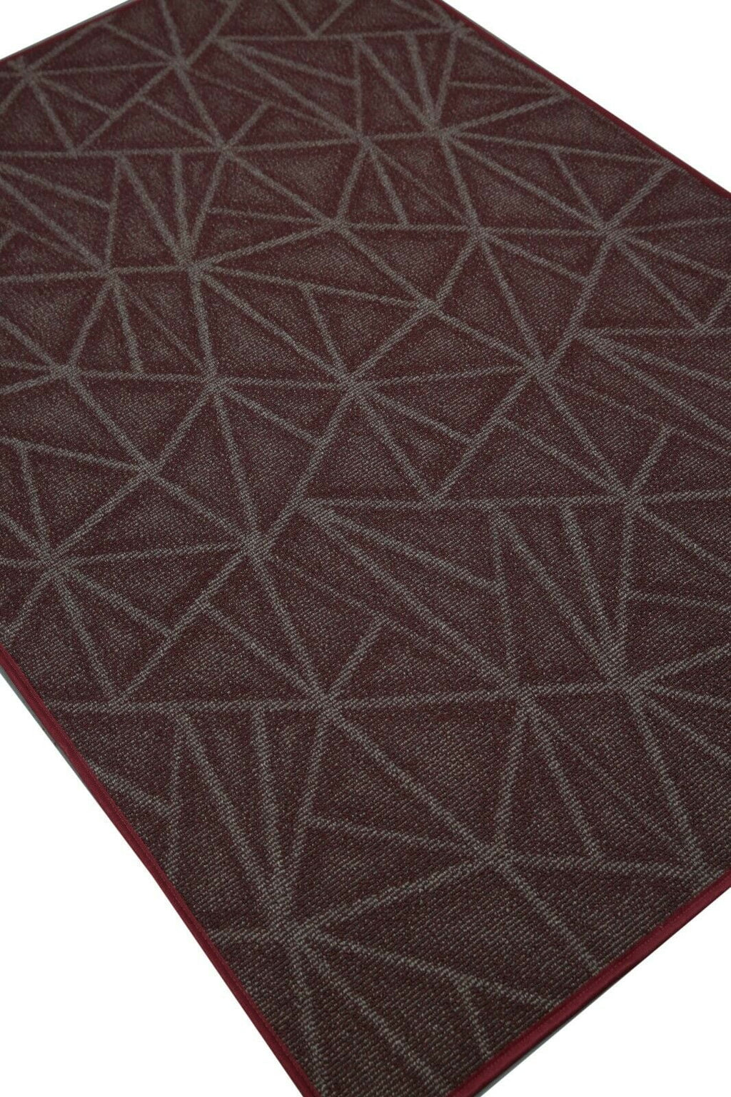 Burgundy 12' Round Solid Color Indoor/Outdoor Rug L608780