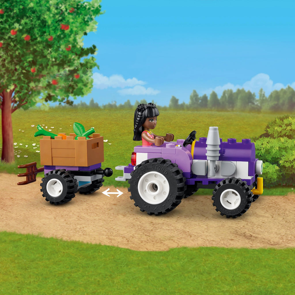 Farm House Set with Toy Horse Stable Tractor and Trailer M4454