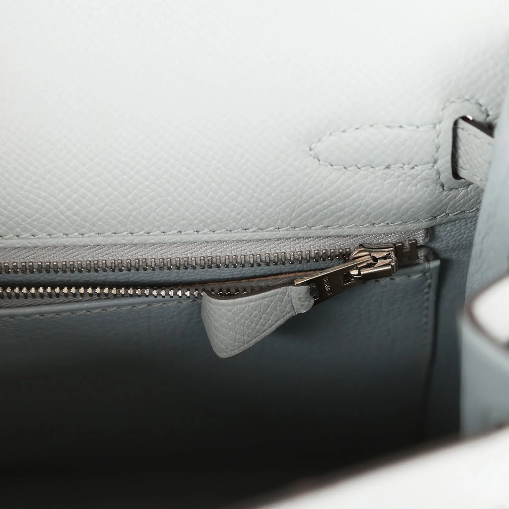 Pre-owned Bleu Glacier Epsom Leather Bag C685758